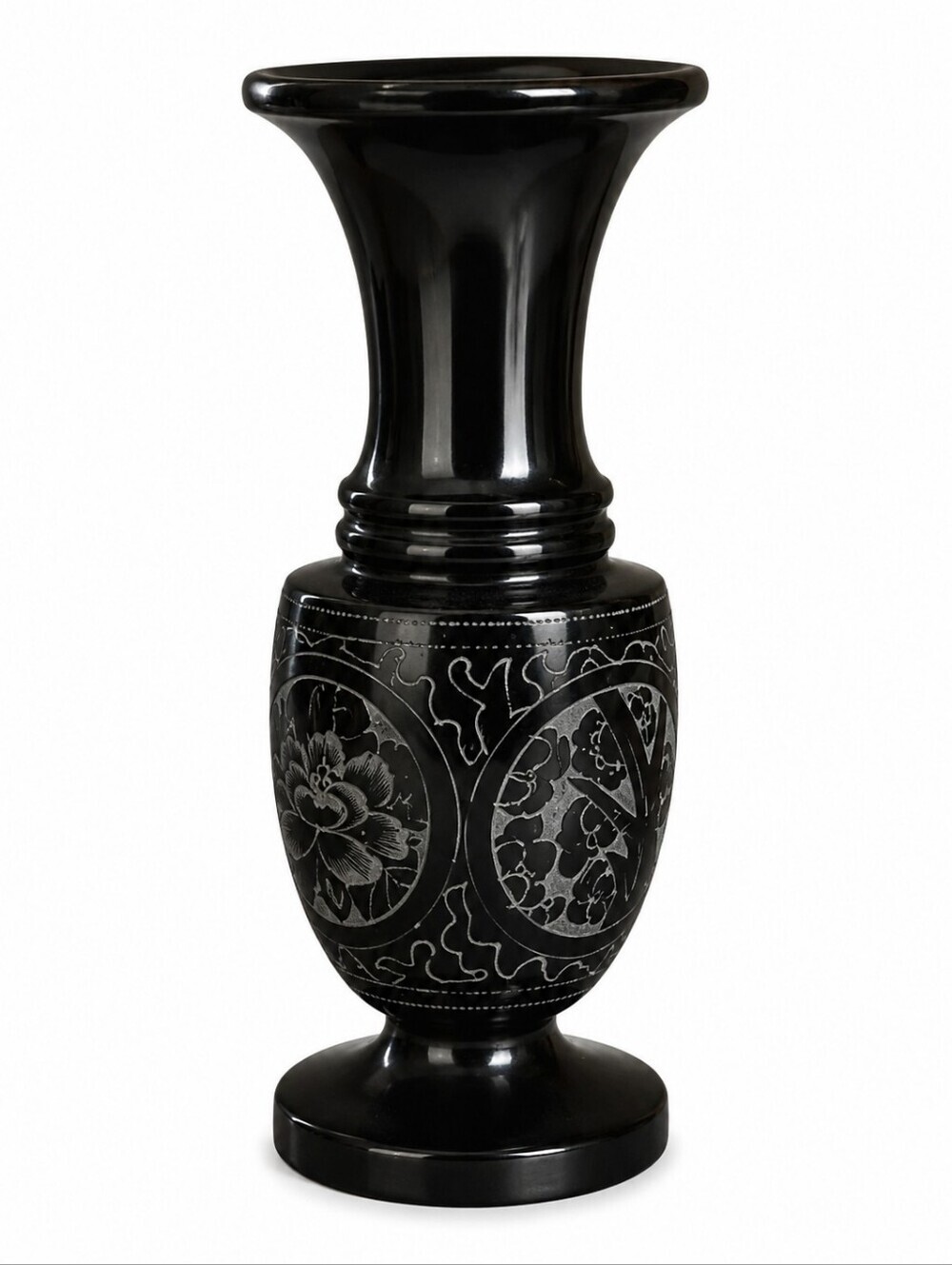 VTG Black Onyx Floral Etched Castlecore Outdoor Patio Vase